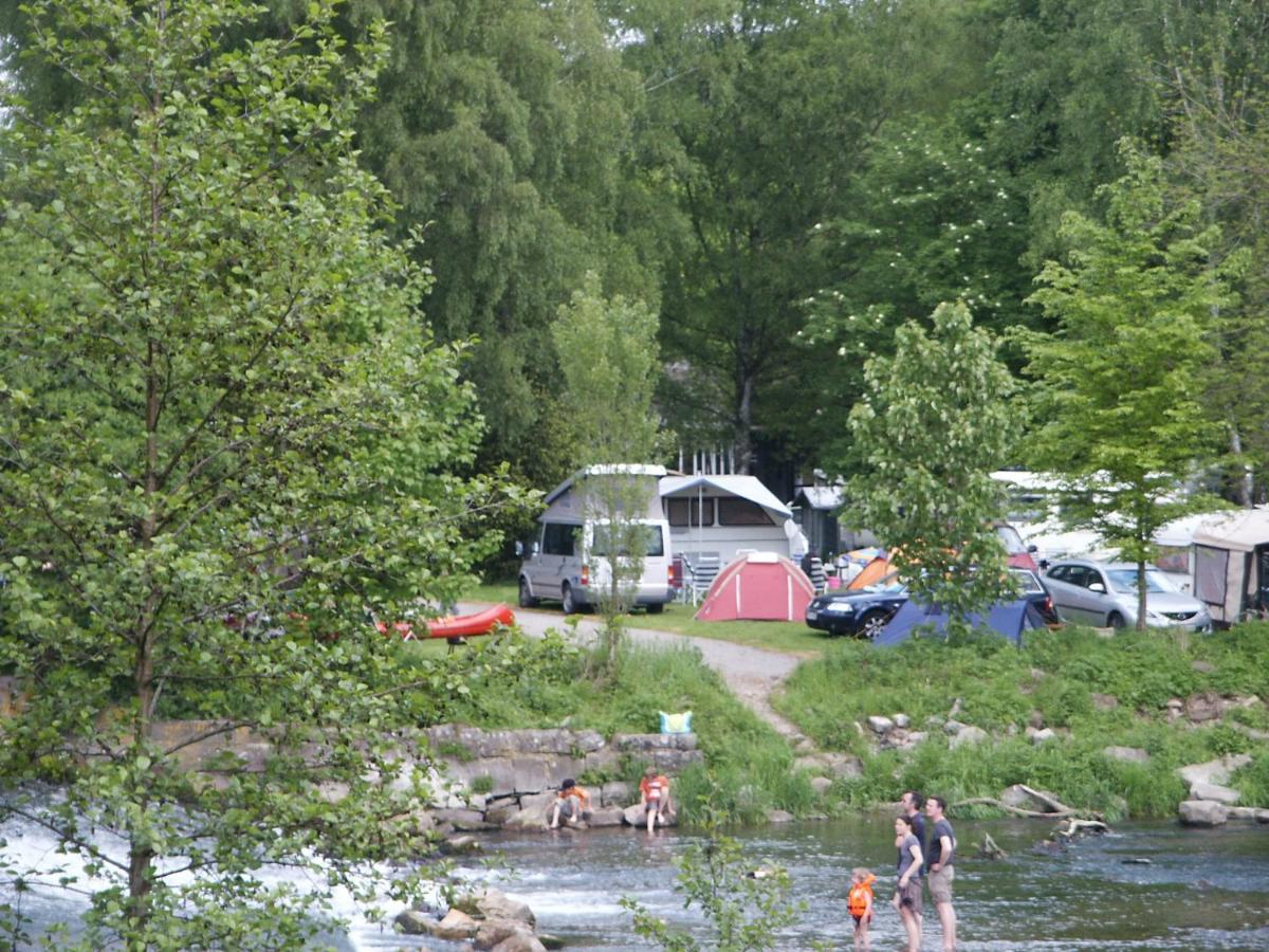 Ferienwohnungen Am Campingplatz Trendelburg ภายนอก รูปภาพ