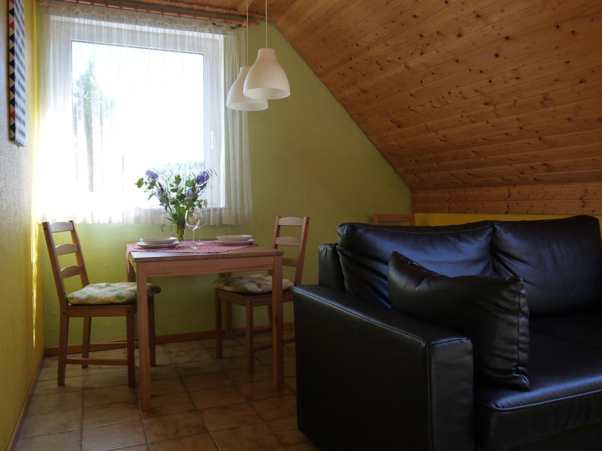 Ferienwohnungen Am Campingplatz Trendelburg ภายนอก รูปภาพ